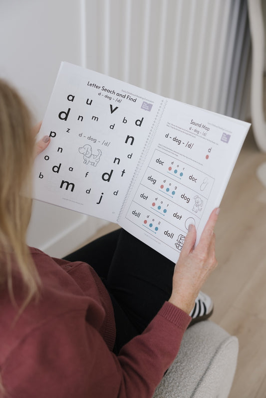 The Active Reader Worksheet Book ✏️